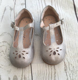 Size 4 Silver TBar Sandals