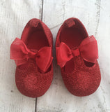 EUR 18-19  Red Glitter Hard Sole Shoes Unworn