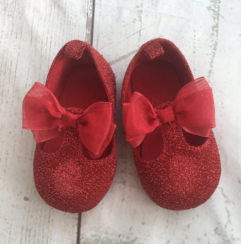 EUR 18-19  Red Glitter Hard Sole Shoes Unworn