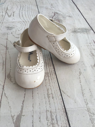 Size 5 White Patent Party Shoes