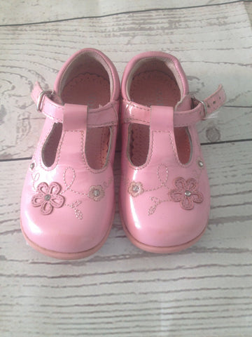Size 4.5 F Pink Patent Shoes