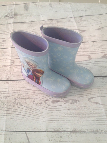 Size 4 frozen wellies next